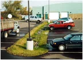 Parking Lot Filter Strips Filter strips are gently sloping, vegetated areas adjacent to impervious surfaces.