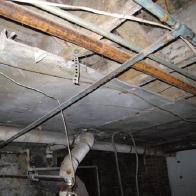 risk Cleaning with asbestos vacuum-cleaner Dismantling panels without breaking