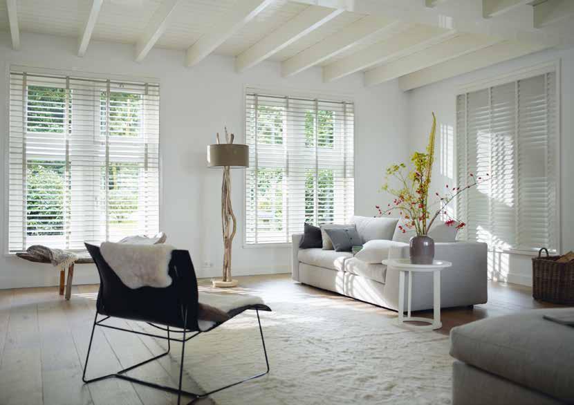 12 Warm wood! BESPOKE & ESSENTIAL WOOD COLLECTIONS There is nothing as beautiful as natural materials in the home. Wood blinds give an atmosphere and warmth to a room, and are so easy to live with.