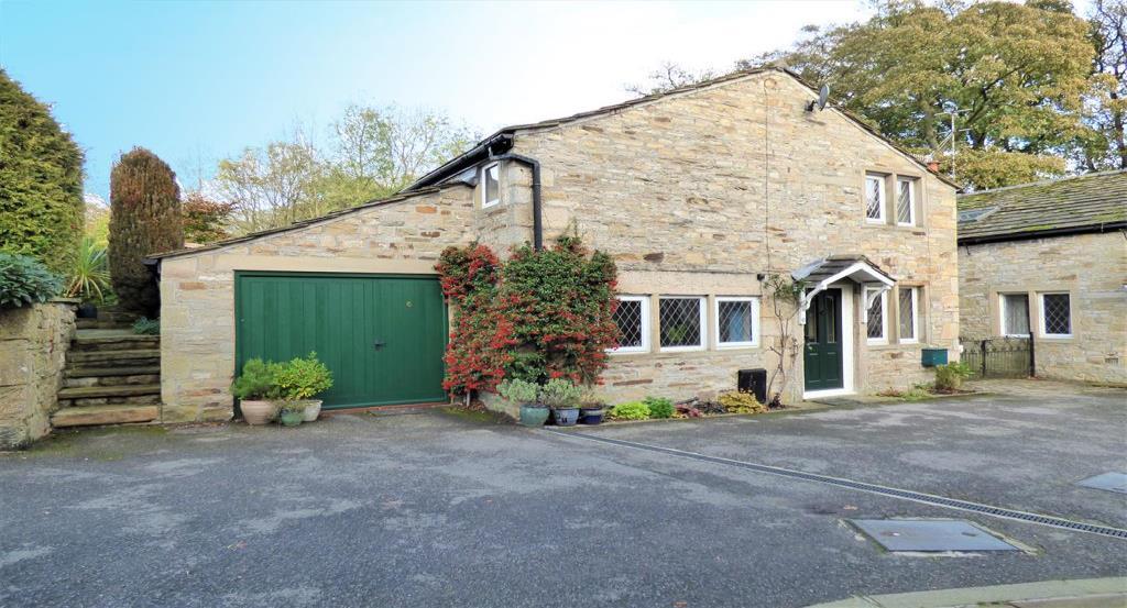 Handy for near-by Aireville Park facilities Close proximity to Skipton town centre Close
