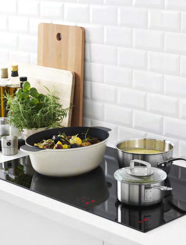 31 COOKTOPS To make everyday cooking more of a joy, we have a variety of cooktops ready to warm every