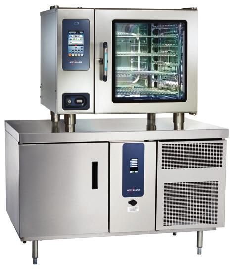 ROLL-IN CARTS (RACK MANAGEMENT SYSTEM) Interchangeable carts quickly transport multiple pans or plates from the CT PROformance Combitherm to freestanding QuickChillers or Halo Heat CombiMate holding
