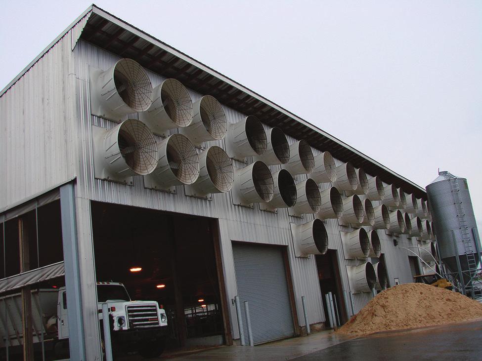 Fans run at approximately 50 rpm and will move from 150,000 CFM up to almost 400,000 CFM of air. Air speeds are highest directly under the fan and decrease with increasing distance away from the fan.