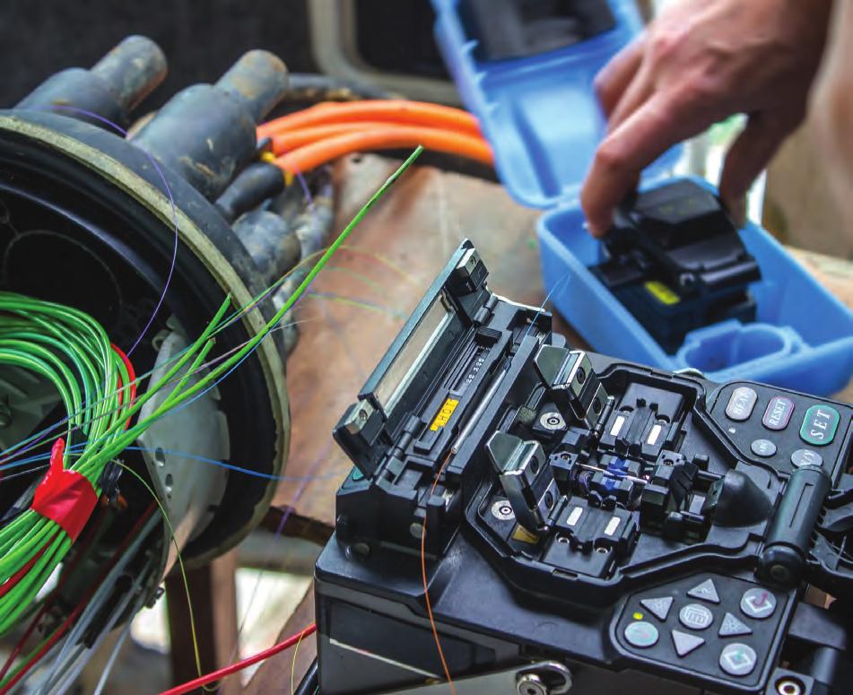 FIBER OPTIC CABLING & FUSION SPLICING Whether you re a small shop, a large company, or a homeowner in a rural