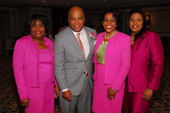 Along the Byline, March 2009 Photo Credit: Eugene Daniel and Soror Nicole S. Brown 5 Founder s Day 2009 New Golden Sorors (l to r) Beverly Givens Reid, Jo-Ann N.