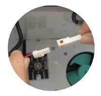 2 Unscrew the LED tube using screwdriver.