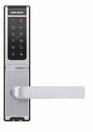 AU100 Series Escutcheon The AU100 is available in a range of form factors including: the popular 530 latch option