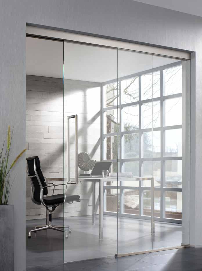 HELM GT-L 50 up to 50 kg leaf weight with side panel, ceiling installation HELM GT-L 50 up to 50 kg leaf weight with side panel Glass sliding doors made of TSG (toughened safety glass), for 8 mm