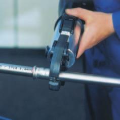 The Geberit pressing tools specially designed for the system ensure fast, reliable pressing.
