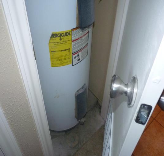 Capacity: Location of unit: 50 gallon Electricity Utility room closet No drain pan.
