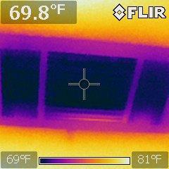 Thermal imaging shows this unit is blowing room temperature air; system service is needed.