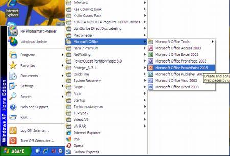 . 3.1 pav. Pradinis priemonės kūrimo etapas su FrontPage 2003 Išnagrinėjus keleto svetainių kūrimo programų galimybes (pvz.: FrontPage, Coffe Cup, Macromedia Dreamweaver ir kt.