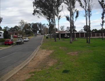 GROUP 1 Proposed for Full disposal Dilga Crescent Reserve: Dilga Crescent Reserve has frontage to both Erskine Park Road and Dilga Crescent.