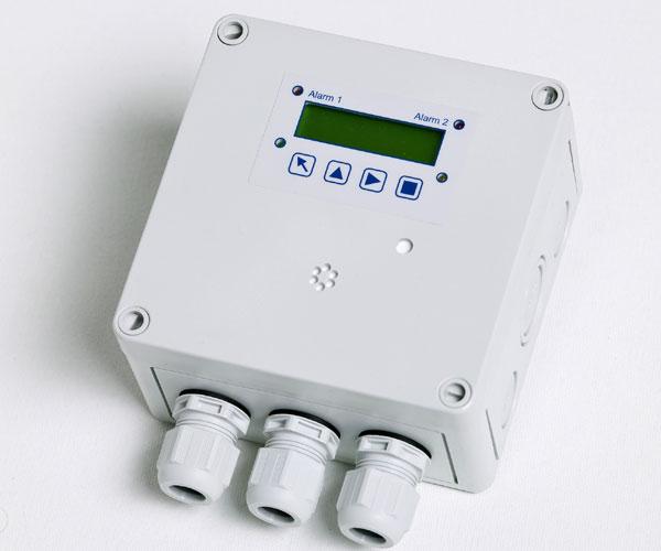 4 alarm thresholds per sensor/transmitter are free programmable. Configuration and operation are possible via the logical, simple system menu structure without specific programming knowledge.