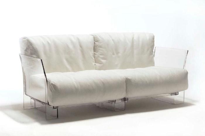POP outdoor Design Piero Lissoni with Carlo Tamborini Kartell s new versions of the POP sofa include an outdoor one, ideal for exteriors, with polyurethane filled cushions and waterproof technical