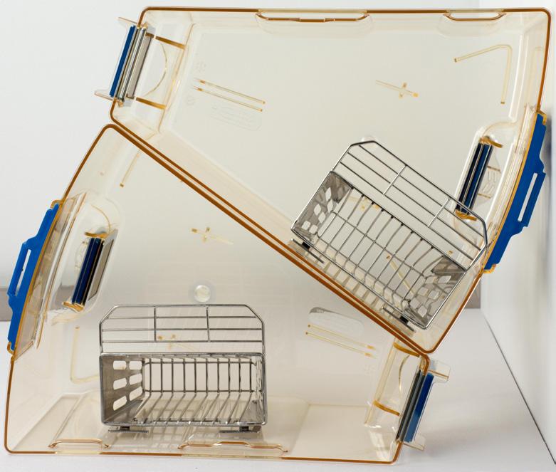 For wash racks, alternate the orientation of cage bases in sideways fashion facing outward. Insert a feeder in each cage base to maximize efficiency (Figure 2).