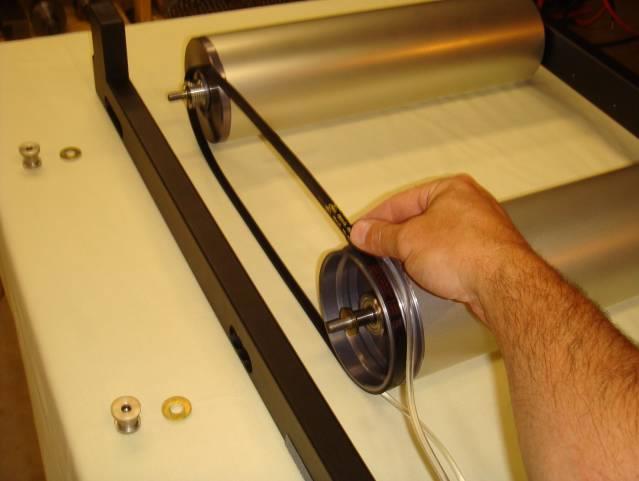 This allows for the installation of the frame without applying a shaft bending load from the tension in the drive belt.