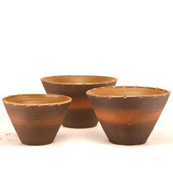 Studio Pottery: We are instrumental in procuring and