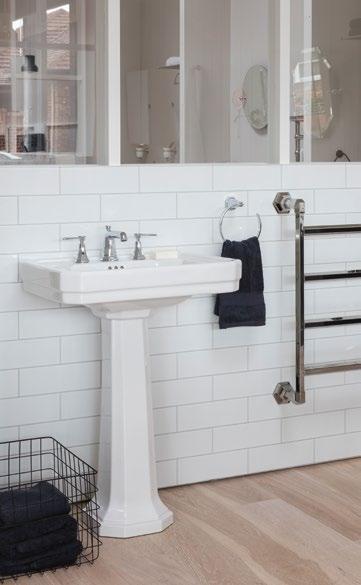 ARTDW500-836E - Deco electric towel warmer in chrome finish AU3790 PORBTP - Wall mounted basin set with