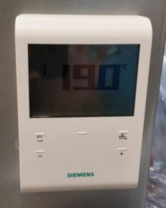 HR CH, Calorifier and Combi boiler Connection of the room thermostat and the function warm water on / off For connecting the room thermostat (with the