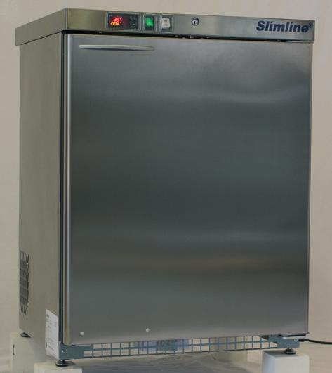 Slimline freezers -20 o C or -35 o C MODEL No: Capacity Doors Door locks Temperature precision Temperature