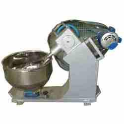 Grinding Equipments: Avail from us an assortment of Grinding