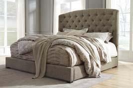 Bed (56/158/94) Cal King Upholstered Bed (78/95) Queen Panel Bed (54/157/96) Queen Upholstered Bed (74/77) B657 Gerlane