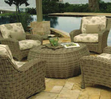 easily shade your outdoor living area.. Cast Aluminum Mayfair Deep Seating Set Perfect for entertaining!