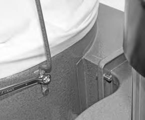 Secure to the base with the 13mm (M8x10mm) bolts. NOTE: Ensure there is one washer per bolt. FIG.5 8.5 UPPER BAG HOOK - FIG.