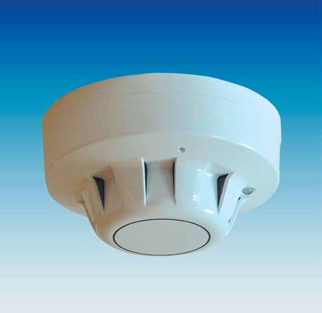 RM 3000+ and WM 3000+ Smoke and Heat Detectors RM 3000+ Smoke Detector with RS 3000 Relay Base for Hold-Open Systems DICTATOR RM 3000+ smoke detectors and WM 3000+ heat detectors are used in