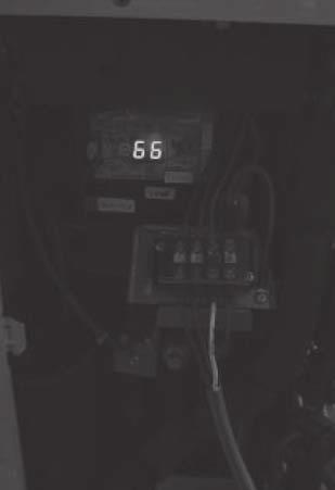 When there is no error, the compressor running frequency is displayed.