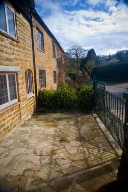 The house itself is constructed of Cotswold stone walls with a stone tiled roof.