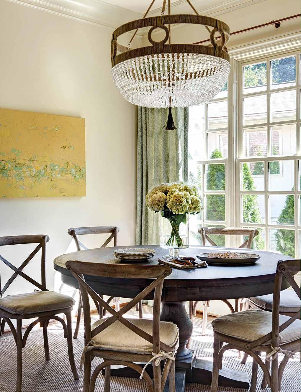 The homeowner just wanted the room to be light and bright, says Zeller of the breakfast nook.