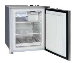 625 495 555 Isotherm CRUISE 63 Freezer INOX* CR 63 F INOX 63 Liters *available with classic doors on demand CRUISE 65 Freezer The CR 65 Freezer is a 65 liters volume freezer with extra thick