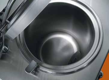 Boiling Pans The Boiling Pans in the Evo700 line, thanks to the energy regulator, guarantee uniform cooking and precise control of boiling while the stainless steel gas burners, controlled by a pilot