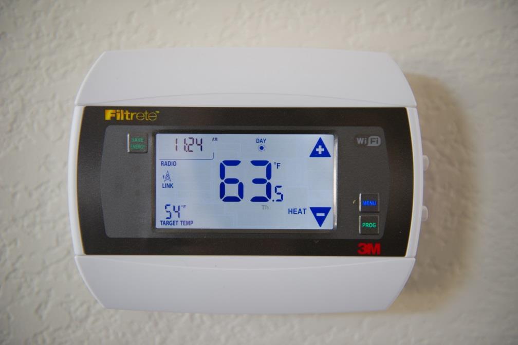 HVAC Operation and Controls Control Types Minimum Dry-bulb Thermostat Simple zone control Humidity control where humidification provided