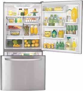 Easy Access By keeping the freezer on the bottom, LG refrigerators give you easy, eye-level access to all of your favorite fresh foods.