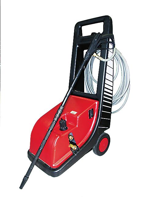 Wet/Dry Tank Vacuums 16 gal tank capacity 24 inch front mount squeegee standard, S-WAND tools purchased