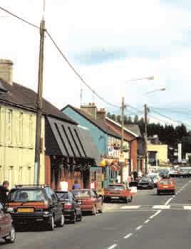 Settlement 5. Carrigaline Zoning Main Settlements 5.1 Carrigaline in Context 5.1.1 In the overall strategy of this plan, Carrigaline is designated as a satellite town.