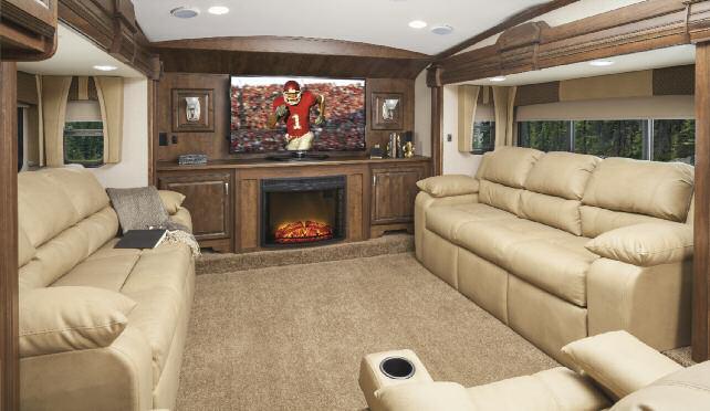 The spacious 3825RL is standard equipped with a large 58 LED TV and electric