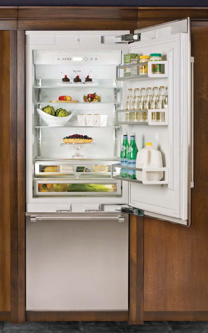 FREEDOM COLLECTION, BOTTOM FREEZER FEATURES & BENEFITS FULL-EXTENSION DRAWERS AND FREEZER BASKETS Full-extension drawers offer convenient access.