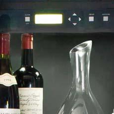 FREEDOM COLLECTION, WINE PRESERVATION FEATURES & BENEFITS DUAL INDEPENDENT TEMPERATURE AND HUMIDITY CONTROL Store any wine collection at the perfect temperature and
