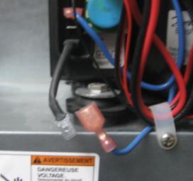 Remove the speed resistor from the blue wire and connect the blue wire on the Danfoss module terminal T where the