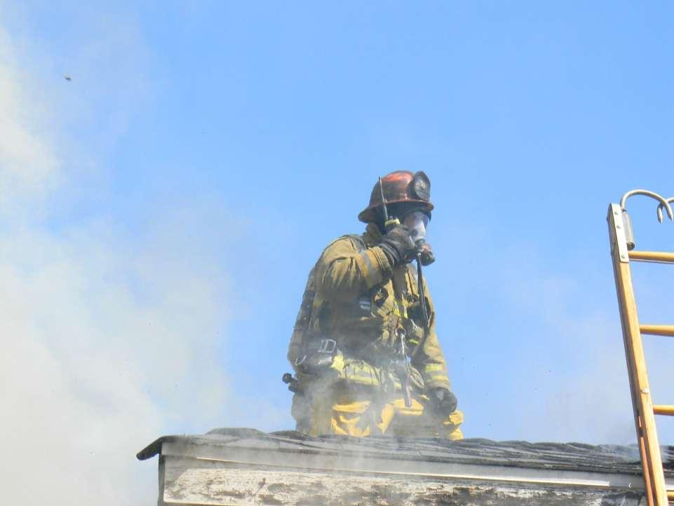VENTILATION Heavy Smoke Vaulted ceilings may require fire attack from the
