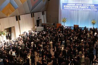 exhibitors and visitors that LIGHTING JAPAN has become established as a place where executives gather.