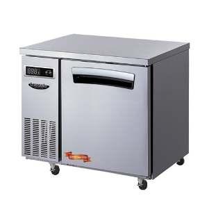 AUTHORIZED DISTRIBUTOR LNFT Series:- Side Mount Under Counter Solid Door Freezer FEATURES: LNFT-1B-900 LNFT-2B-1200 High quality stainless steel interior and exterior that helps minimize dents,