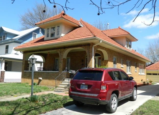 Neighborhood Conservation District Chicago Bungalow Swiss Bungalow Time Period of Significance: 1905-1930 Neighborhood Significance: Though there are few examples of Chicago Bungalows within the