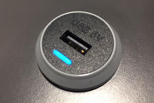 Porous surfaces acts as a thermal battery USB CHARGING Modular design