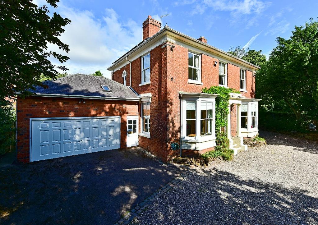 LOCATION Braebourne stands in a sought after location close to the meeting of Church Road and Sandy Lane in one of the most exclusive situations within Codsall.