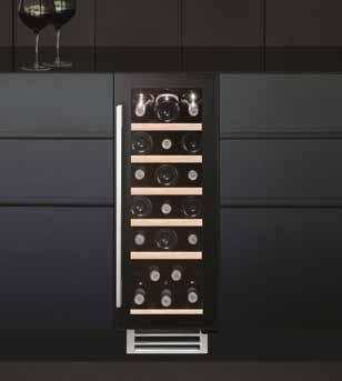 SENSE AND CLASSIC UNDERCOUNTER SINGLE ZONE WINE CABINETS Black Glass Stainless Steel Wi3124 Wi3123 --Toughened UV protected glass door --1 Humidity control water tank --100% CFC/HFC free --Black